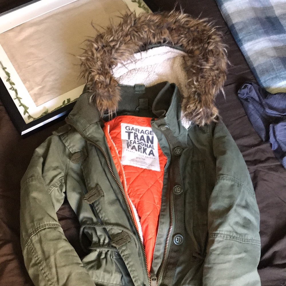 Beautiful khaki army Parka jacket - Picture 1 of 9